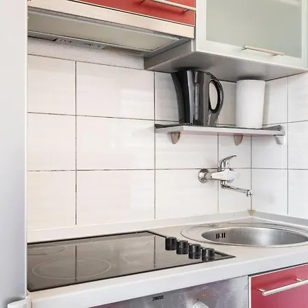 Apartman Dorna Near Center And Bacvice Split