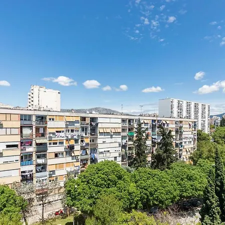 Apartman Dorna Near Center And Bacvice